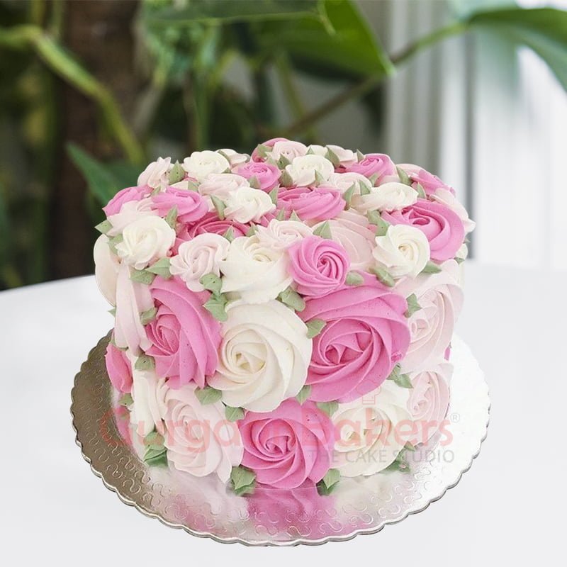 bouquet of roses anniversary cake