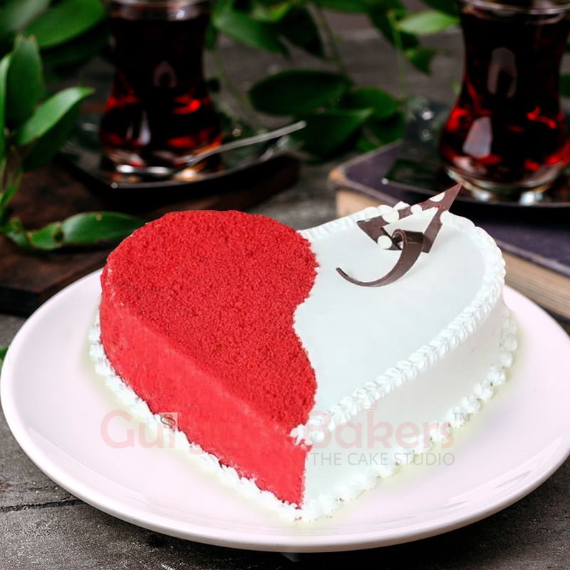 classic red velvet heart cake