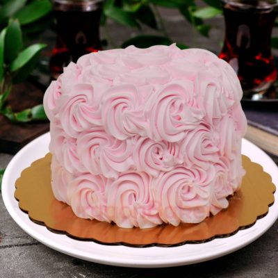 dainty pink swirly cake