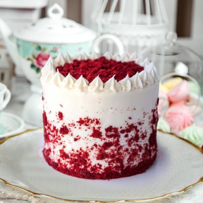 delectable red velvet cake