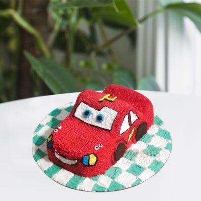 hand piped disney cars cake