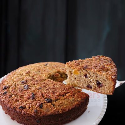 oats and raisins healthy cake