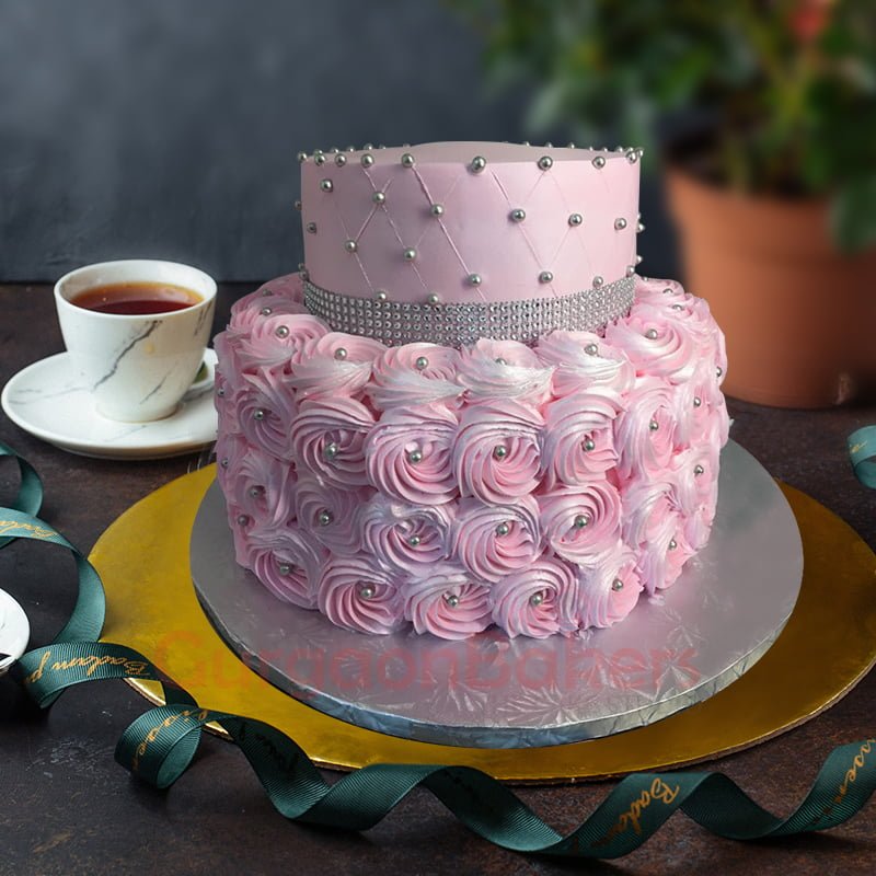 lovely pinky birthday cake