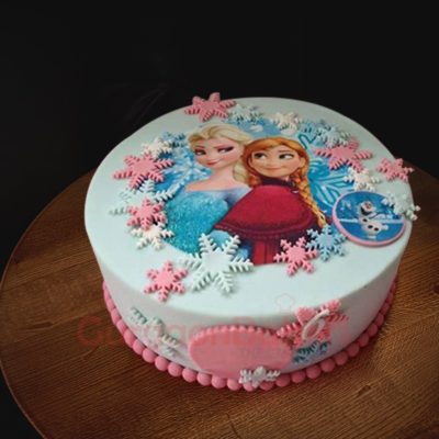 There are Little snow flakes coming out of Elsa's hand” is what my daughter  said about… | Frozen birthday party cake, Frozen birthday cake, Sunshine  birthday cakes