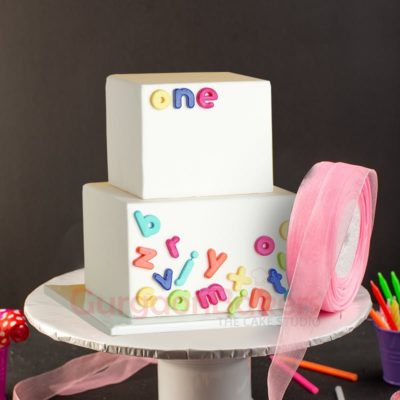 stylish alphabets and numbers cake