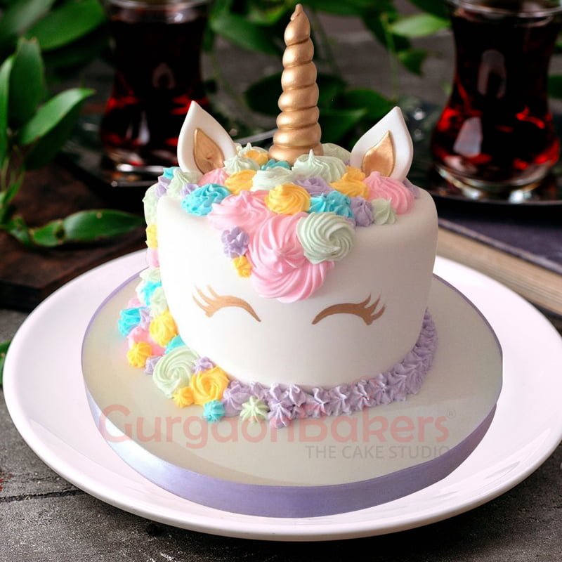 unicorn fantasy cake