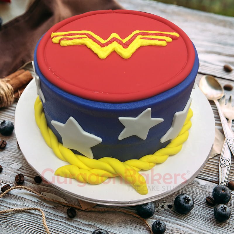 Wonder Woman Cupcakes | Order Customised Cupcakes Online – Kukkr