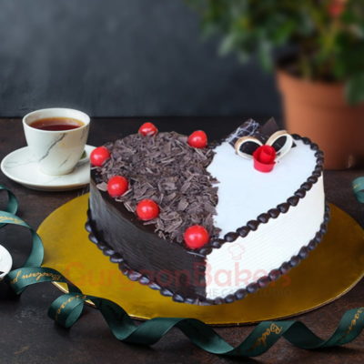 chocolate vanilla cake