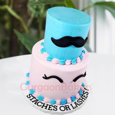 moustaches or lashes cake