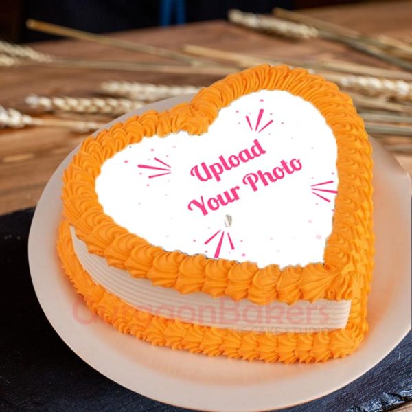 A Sweet Heart Anniversary Cake