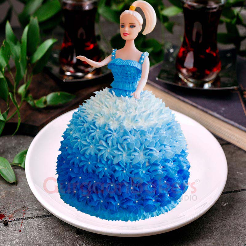 blue-princess-barbie-cake