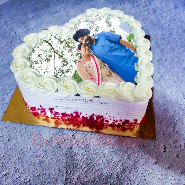 Win Her Heart Cake Side view