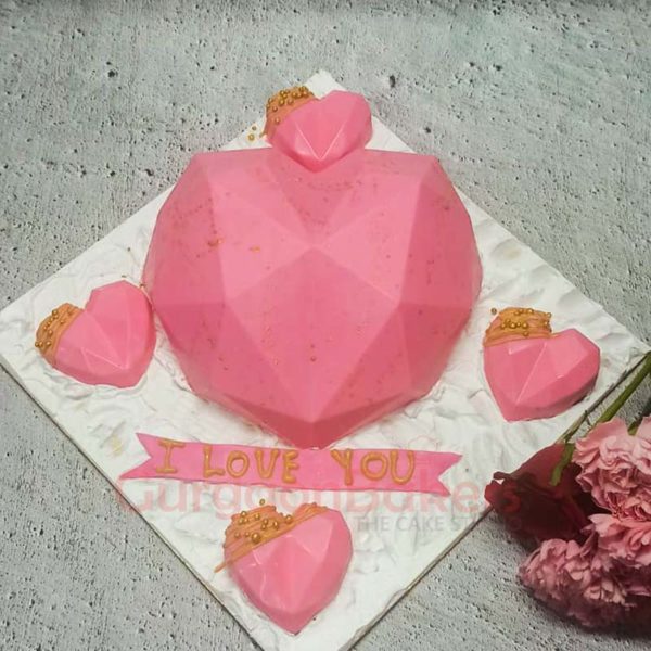 Pink Geode Heart Pinata Cake Set Top
