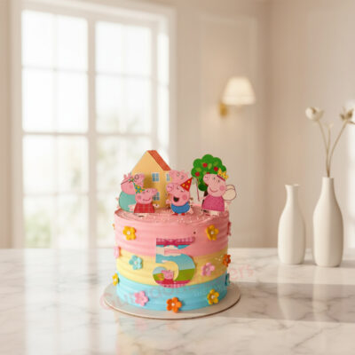 Peppa Pig Delight Cake featuring Peppa and friends on a colorful fondant decorated cake.